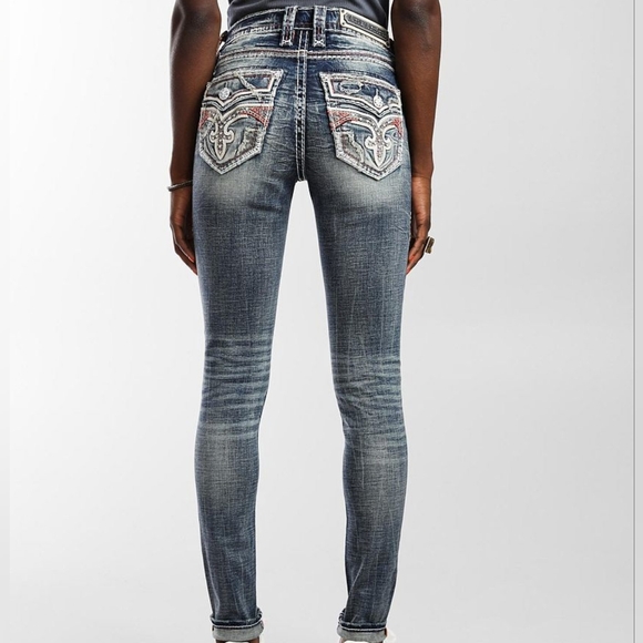 ❤️NeW!❤️ ROCK REVIVAL MELANIE MID-RISE EMBROIDERED SKINNY STRETCH JEANS SIZE 28 - Picture 2 of 9